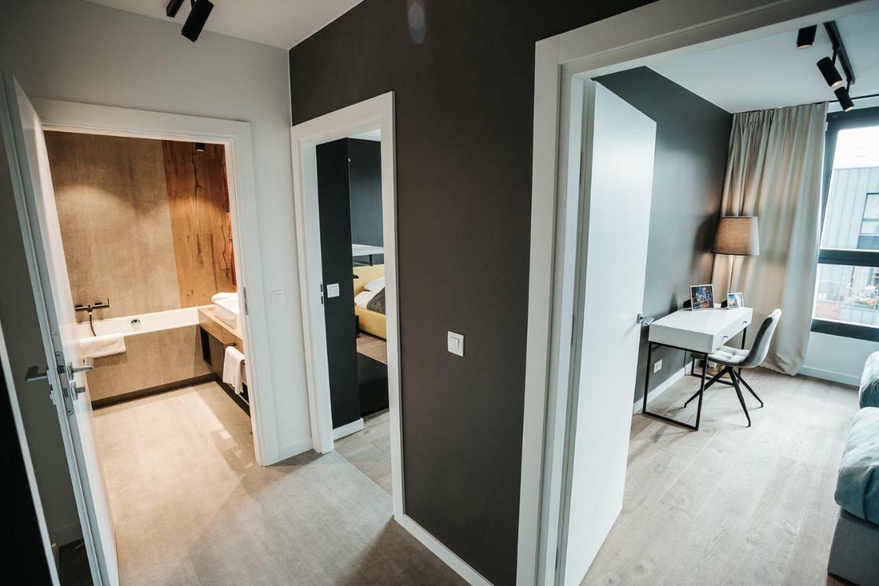 Diamond - Luxurious Apartment - A/C Krakow Ngoại thất bức ảnh